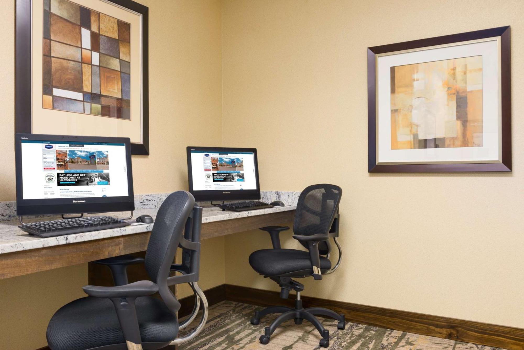 Hampton Inn Спирфиш Экстерьер фото